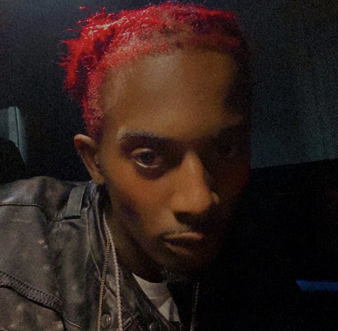 CartiCharts_'s tweet photo. Red Carti>> https://t.co/M7dJZbkm3V