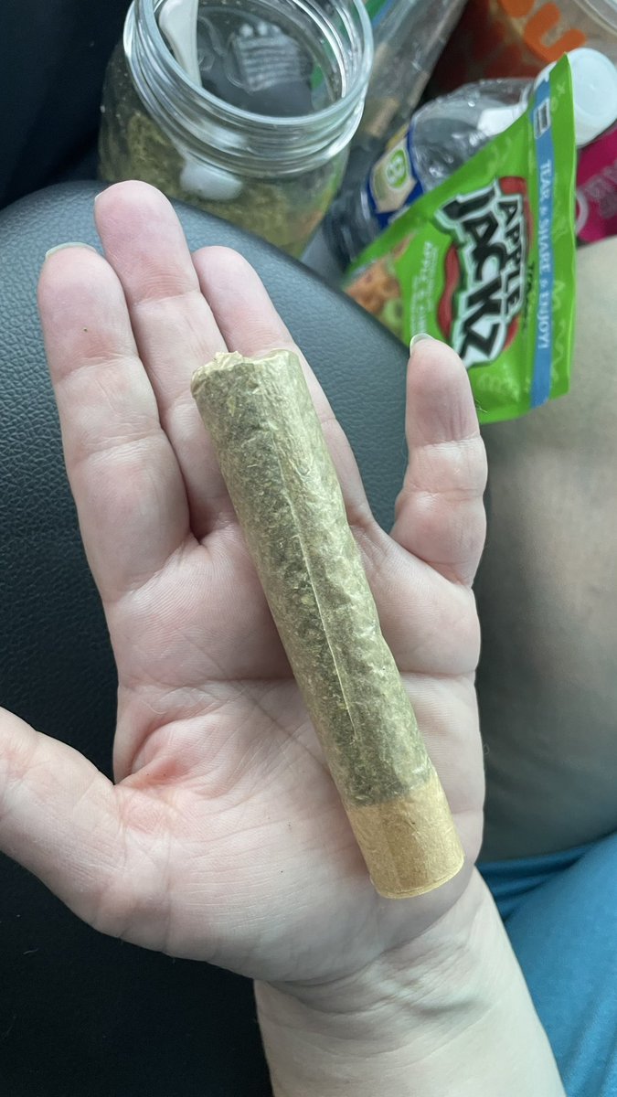 Stoner World💨💨 tweet media