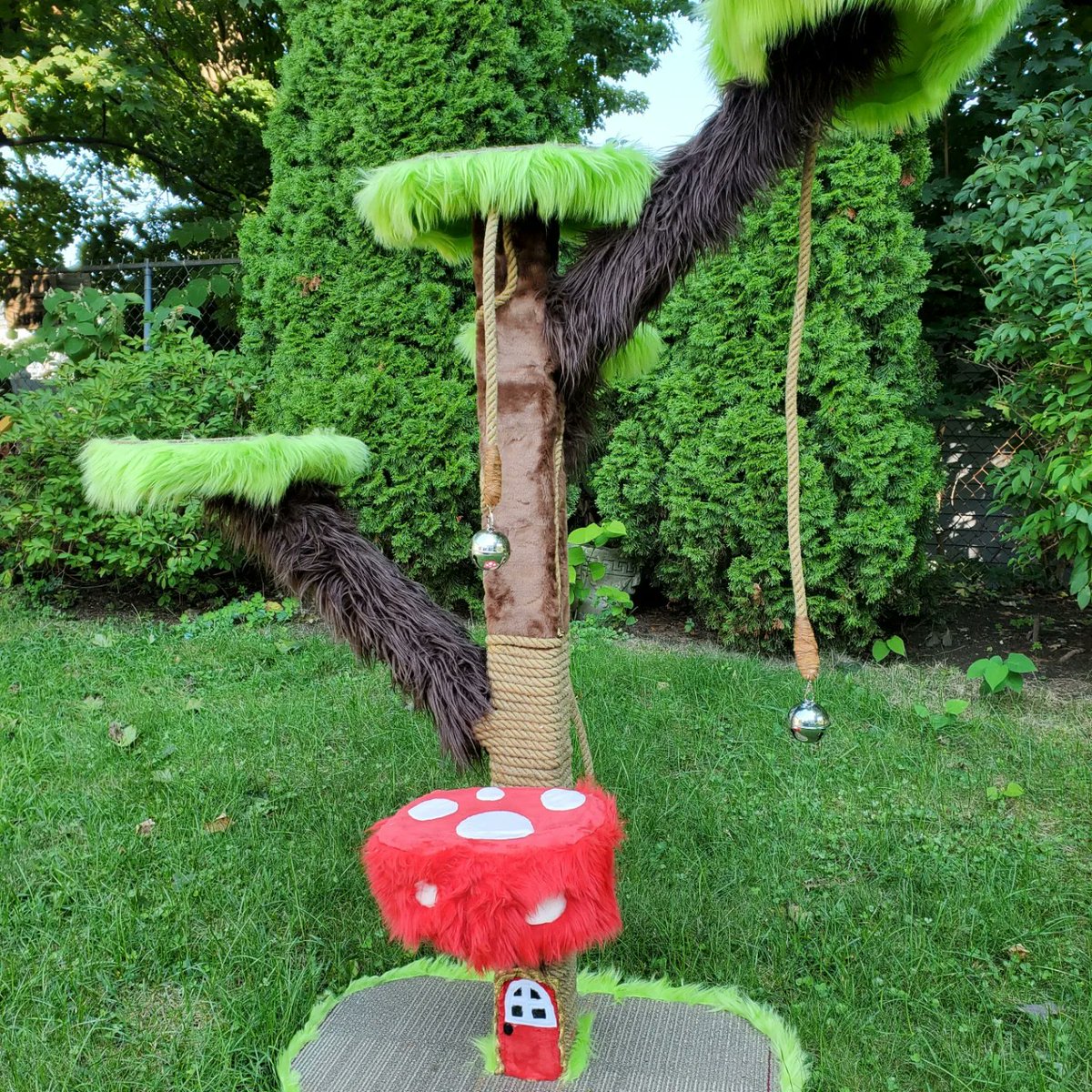 BatsyWatsySuits's tweet photo. Fairy Forest Cat Tree ๐งโโ๏ธ๐๐ณ
Made this beautiful cat tree for my brother and his baby kitties
Cat approved ๐โโฌ๐โโฌ๐
Wedding Gift ๐
#cattree #cat #kitty #kitties #musroom #fairycore #fairy #cattreehouse #cattreelife #cats #lovekittens #lovecats #diy #diyhomedecor https://t.co/QIjMDGKYcd