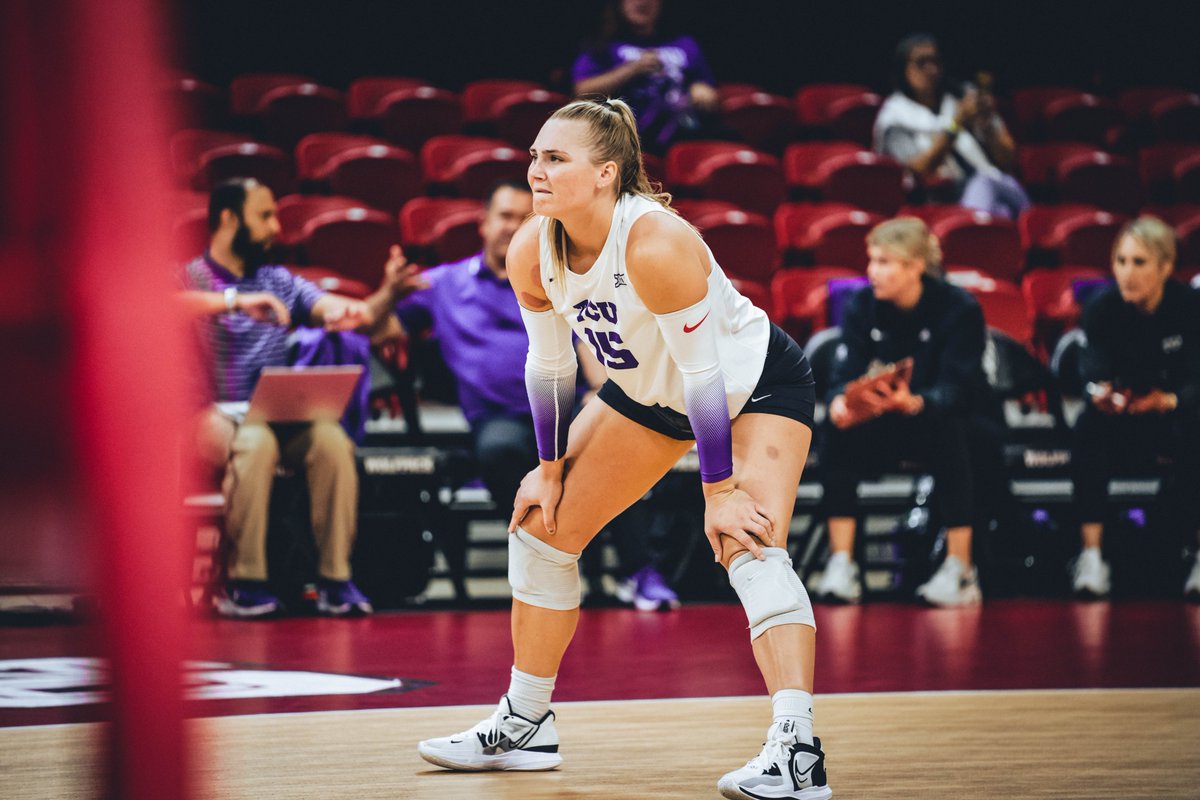 TCUvolleyball's tweet photo. The look of a player who's up to 3️⃣0️⃣ kills in a single day @audreynalls32 

#GoFrogs https://t.co/PovZHQNDH9