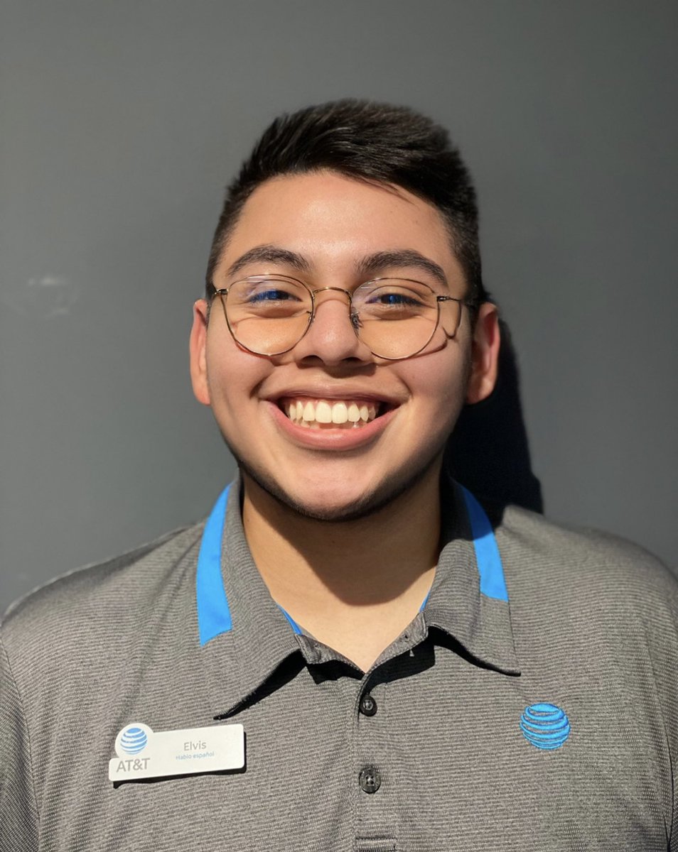 ElvisTapiaAR's tweet photo. My journey has been a movie to me! RSC in April 2021 to ASM in Oct. 2021. 😈I enjoy creating relationships with others, learning best practices for not only work but life as well, and enjoy what I do! Here’s to the future! The best is yet to come! 🕊#LifeatAtt #KAMO #winMOORE https://t.co/ugFfxRZqKF