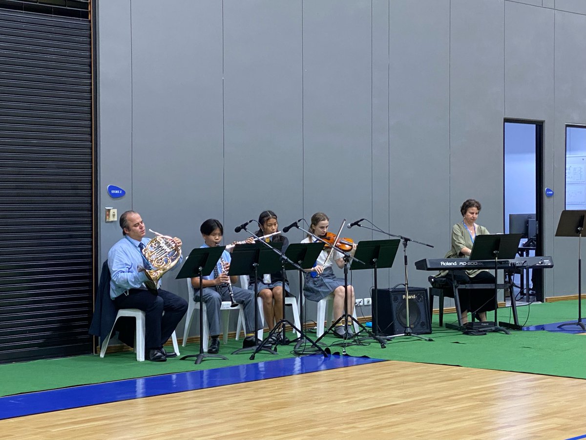 RugbyThailand's tweet photo. A snapshot of Senior assembly this week, where some of our students performed, including a live rendition of the Thai Anthem 🇹🇭 #internationalschoolthailand #rugbyschoolthailand #music #music_rst #seniorschool https://t.co/kQcNkzXJLU