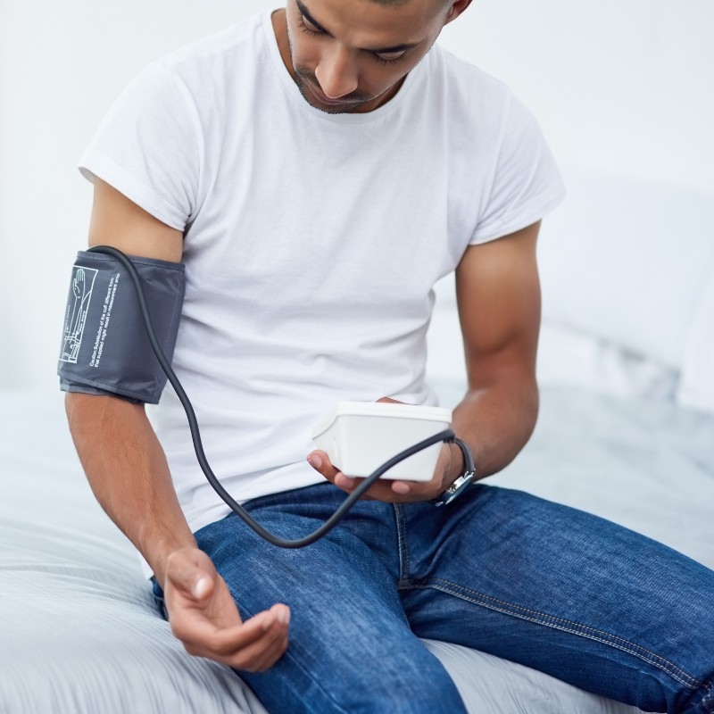FitTrackAU's tweet photo. Do you suffer from high or low blood pressure? Today, one in three Australians experience problems with #HighBloodPressure, and many more have #LowBloodPressure without even realising. Got questions about your BP? FitTrack Australia's Blood Pressure FAQ has all your answers! https://t.co/HjBmC076am