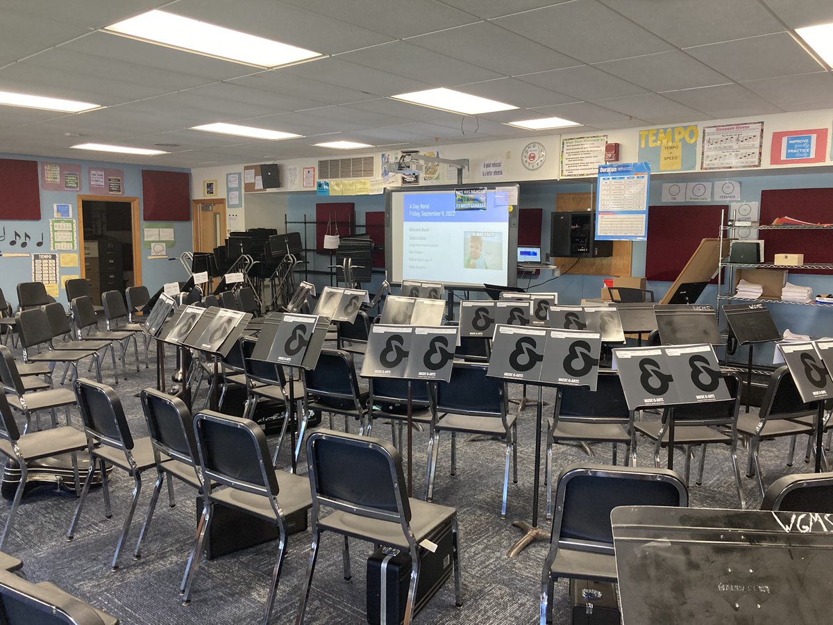 My first day teaching 5th and 6th grade band with instruments at <a href="/WestGeneseeCSD/">West Genesee Schools</a> middle school today, and it felt GOOOOOD!! 😁