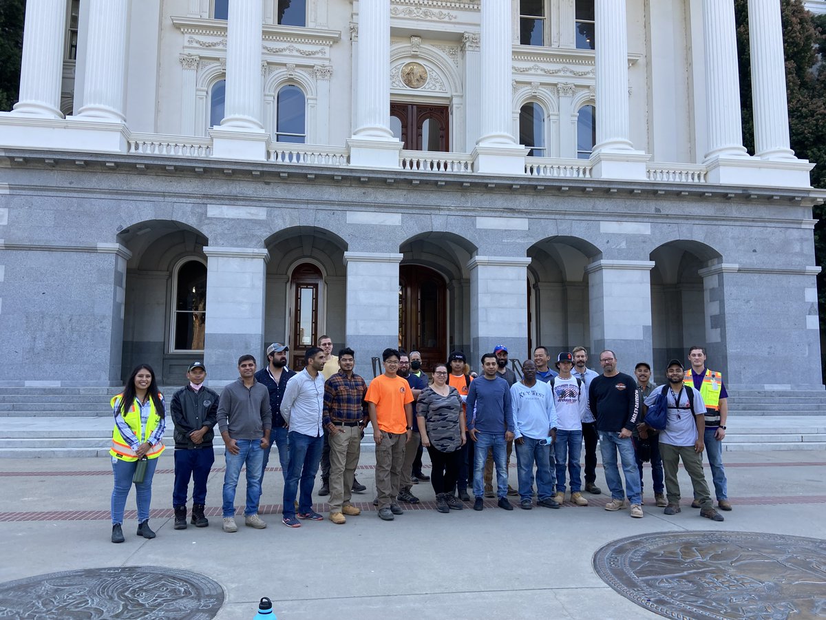 CapImpact's tweet image. The #TalentPipelineManagement program had exciting site visits this week! @ChooseCRC construction students visited ACCO Engineered Systems' workshop on Wed, and another group visited Turner's Capitol Annex renovation project on Thurs. @aboutKP @LosRiosColleges @CalChamber