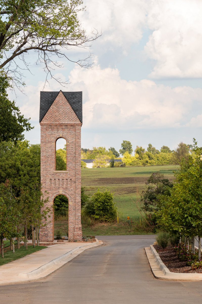 ArchiAdvisor's tweet photo. RT @Build_Culture: More tower shots because, well, they’re awesome. Super fun design/builds for us in Selah, a TND just 30 minutes south of OKC. We need more stuff like this in our Cities. #buildingculture #structuralmasonry #architecture https://t.co/0ueVhI3x40