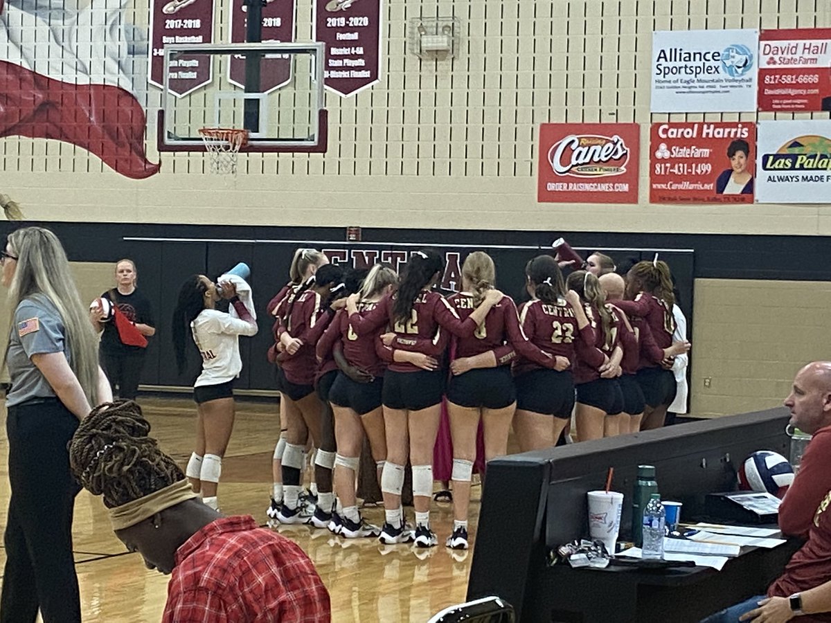 LizRusso77's tweet photo. Big win for our Lady Chargers tonight in their first district game against Fossil Ridge! Way to go Chargers! @KellerCentralHS @ChargerVB #ChargerNation https://t.co/0C4vmbZsT7