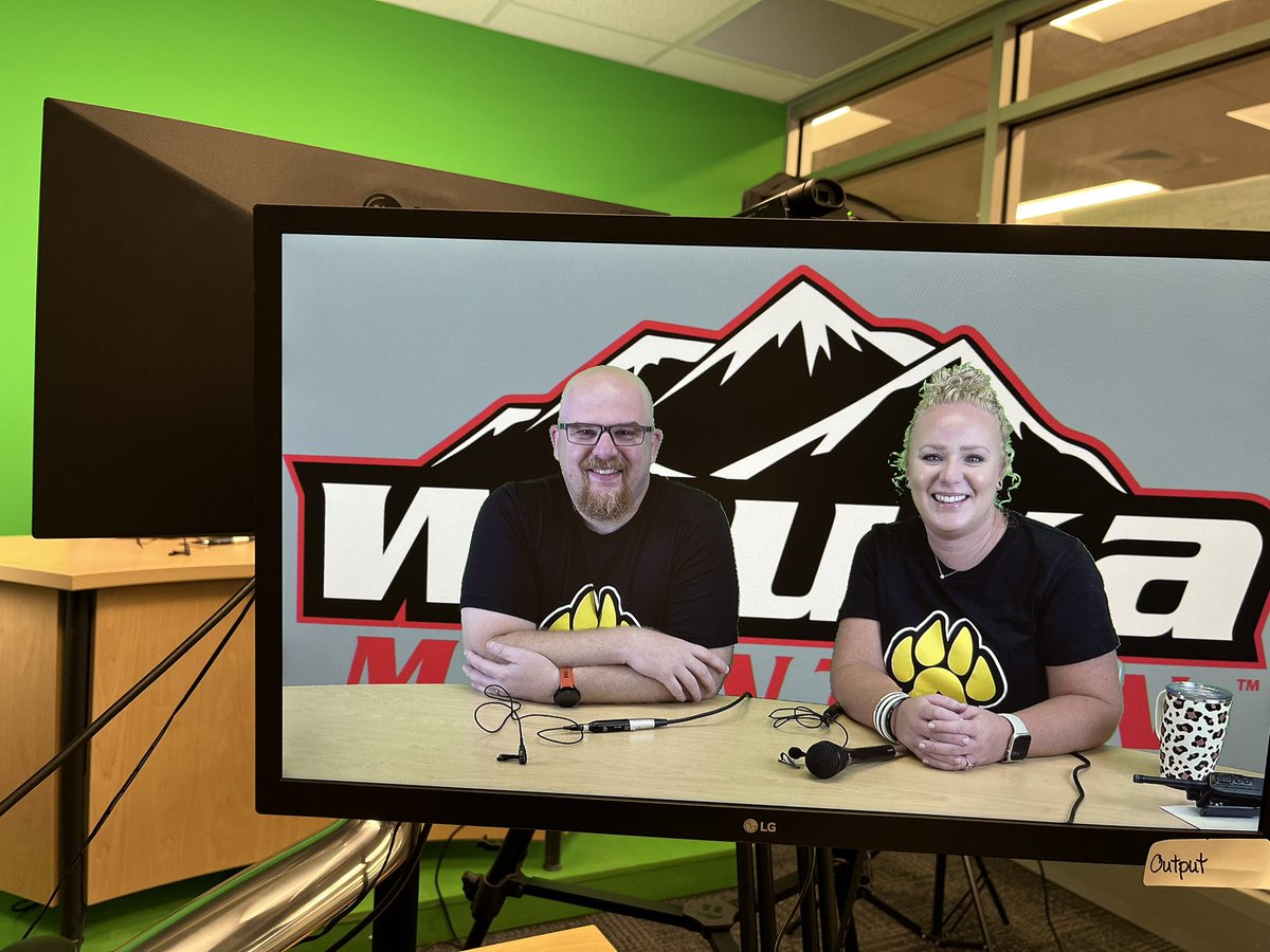 WaukaMountain's tweet image. Great start of the day with the “Dean Team”!  They gave an update on our coin drive for childhood cancer research. Wauka Mtn, Mt Vernon and Riverbend are teaming up to see how much the NH Cluster elem. schools can raise!  #clusterpower @MVESGainesville @riverbendes