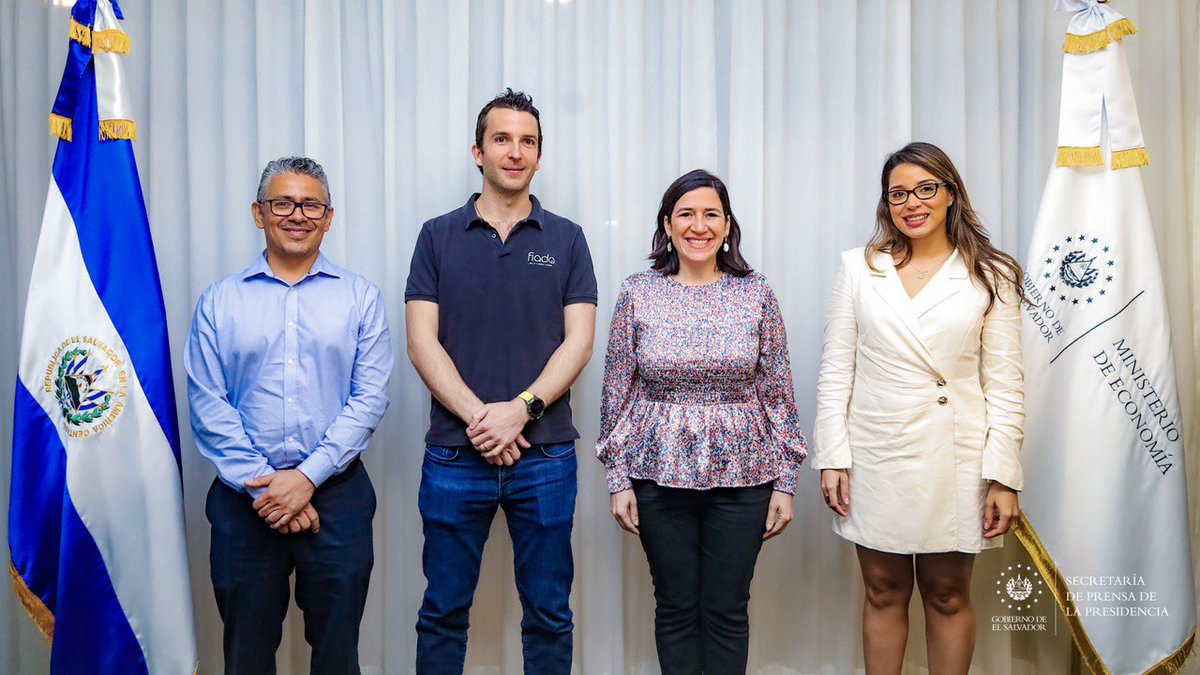 #CopaMundialDeEmprendimiento | El Ministerio de <a href="/EconomiaSV/">Ministerio de Economía</a> realizó la tercera y última semifinal de la Copa Mundial de Emprendimiento 2022 para la categoría “Crecimiento”. Esta, en alianza con el Global Entrepreneurship Network (GEN).