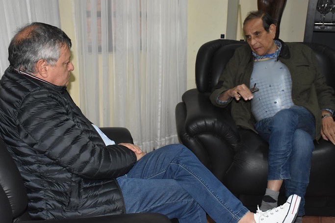 domingopeppo's tweet photo. 📌 El día de hoy en Presidencia Roque Sáenz Peña, mantuve una reunión con Noé Kohn, presidente de la Federación de Asociaciones de Productores e Industriales Forestales de la Provincia  del Chaco, que tuvo la amabilidad de recibirme en la calidez de su hogar. https://t.co/AabVKSyuwC
