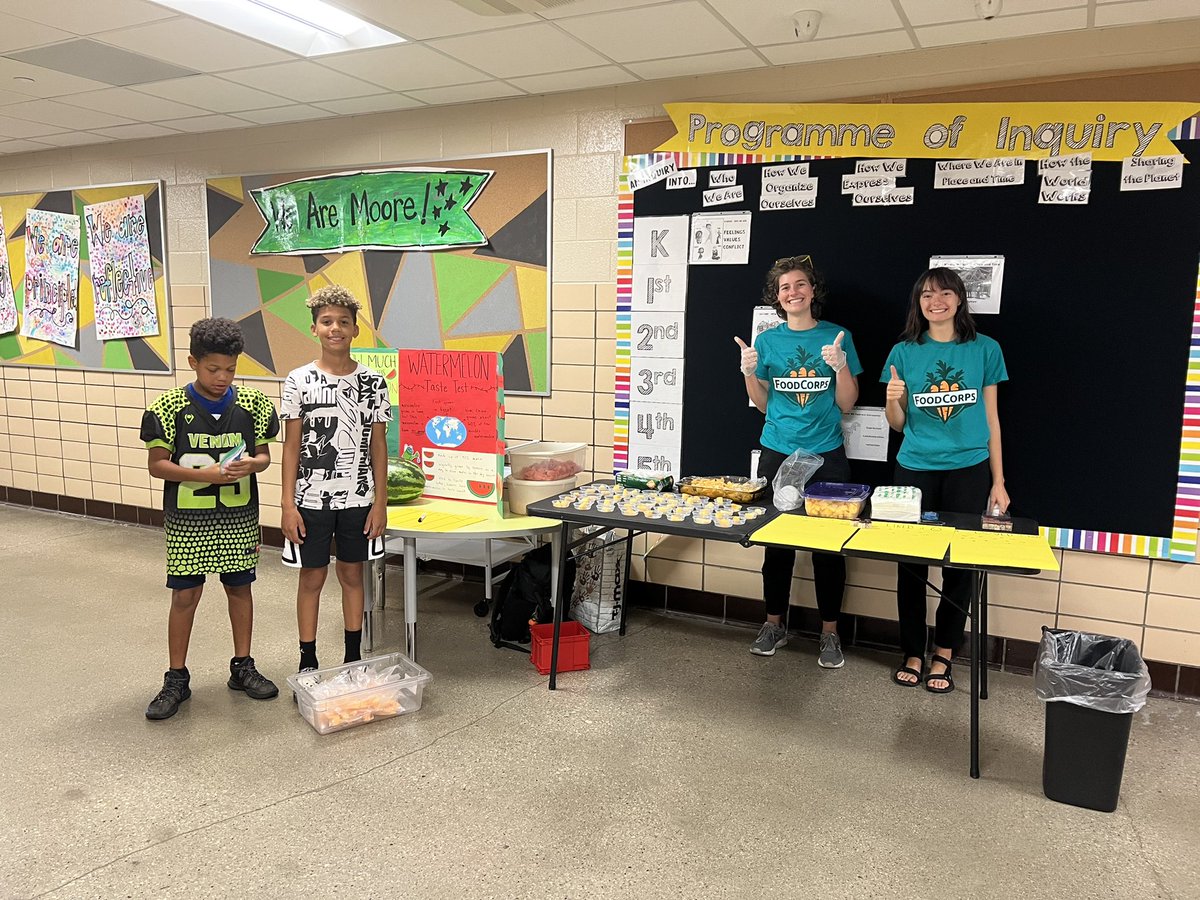 clouj40's tweet image. The most awesome watermelon harvest from our garden. Thanks Ms. Eva and Clara. @FoodCorps @MooreDMPS #lovemoore