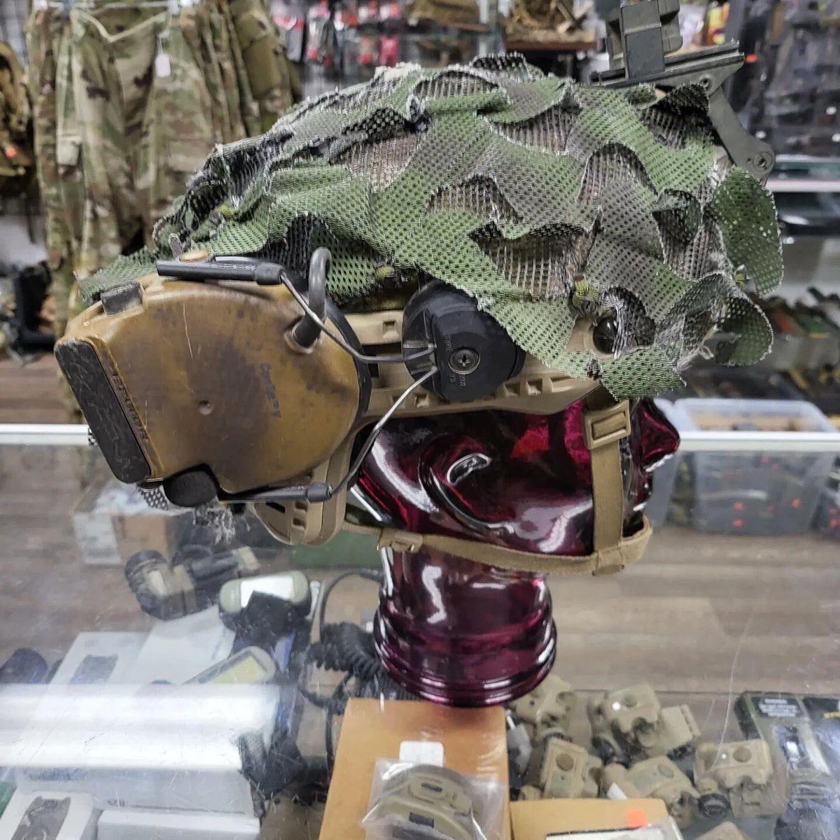 MK_gear_surplus's tweet photo. OpsCore Fast SX, Size Medium, Agilite Cover, With woodland camo netting over helmet, Peltor Comtac V, Helmet does show signs of wear. Set up for you 82nd Guys.
#opscorehelmet #opscore #peltorcomtac #coolguygear #agilite #swic #silverbacksurplus #specialforces #ftbraggnc https://t.co/m6oHTtapFJ