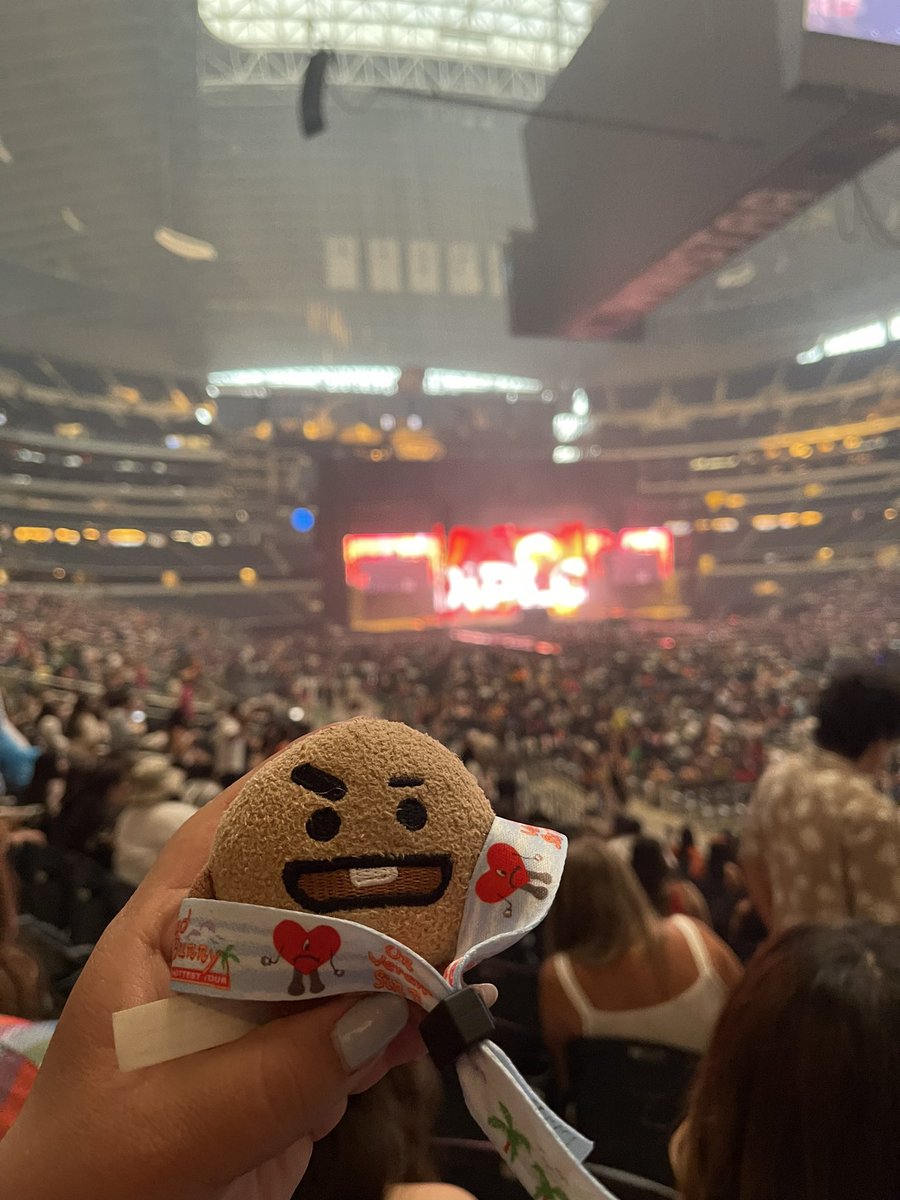 StrawHatYoongi's tweet photo. Manifesting a BTS x bad bunny collab https://t.co/lA6Gy8gyHh