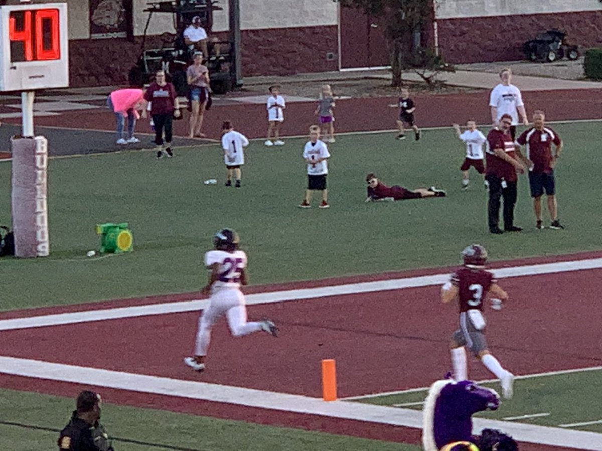 aabates's tweet image. How do you make Friday Night Lights with the @fulshear_fball @Fulshear_HS Chargers even better?  …..Add the wife