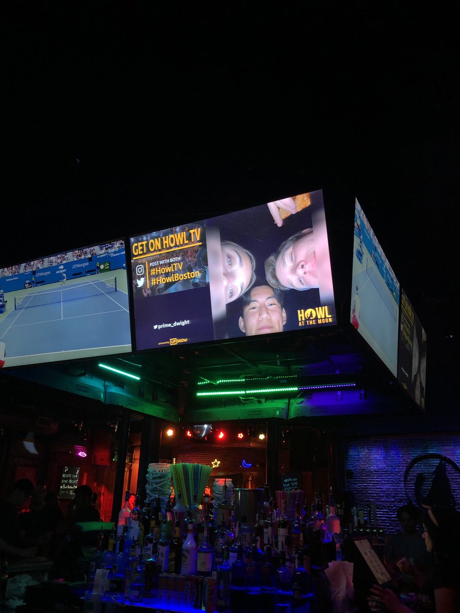 mcrib99's tweet photo. #HowlTV
#HowlBoston https://t.co/lBH7tuhJpk