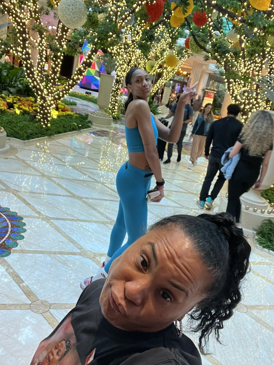 Presenting your <a href="/WNBA/">WNBA</a> MVP <a href="/_ajawilson22/">A'ja Wilson</a> who by the way did not take me to The Shops at Crystals but we did get an early dinner….neither one of paid. #winning 🤣🤣🤣