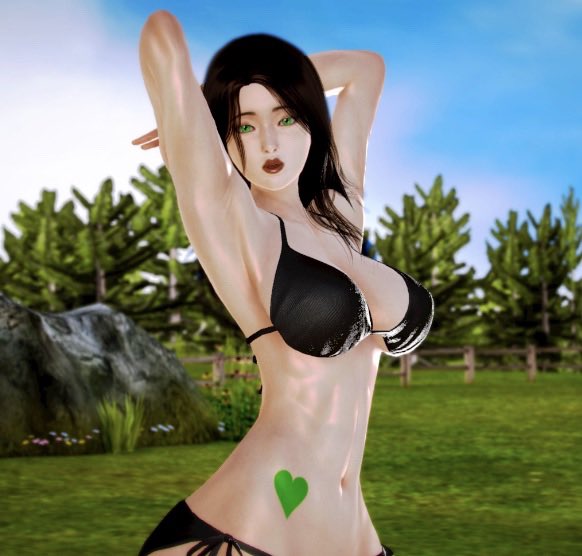 Emerald doesn’t have fat nuts for #FatNutsFriday but you can empty your fat nuts into her.

Now.