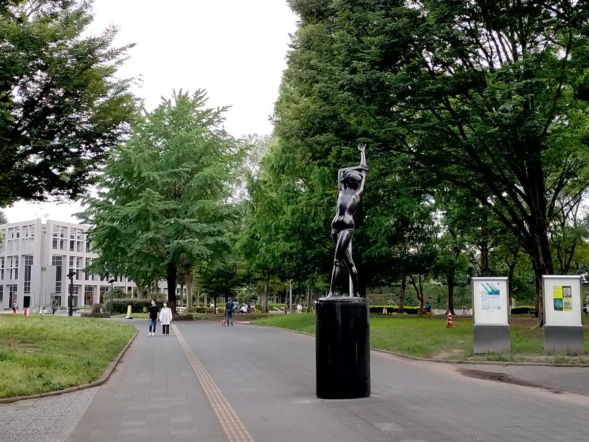 TakashiHonda10's tweet photo. 【Large Bather】
Artist: Emilio Greco
City: Kitaurawa, Saitama
Photo by Takashi Honda
［Public Art 403］
#PublicArt #StreetArt #ContemporaryArt #ModernArt #InstallationArt #Sculpture #Statue #EmilioGreco #PAbyTH #Japan https://t.co/eqKOQV30cL