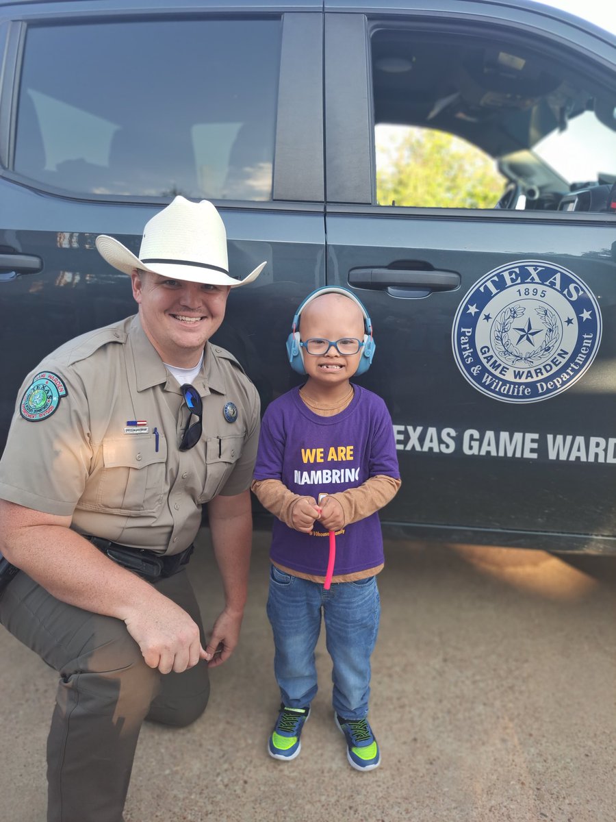 Nuvia R. Velazquez tweet media