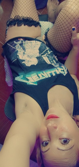 Metallica time 🤘🏻 https://t.co/BQ2RRWX2HR