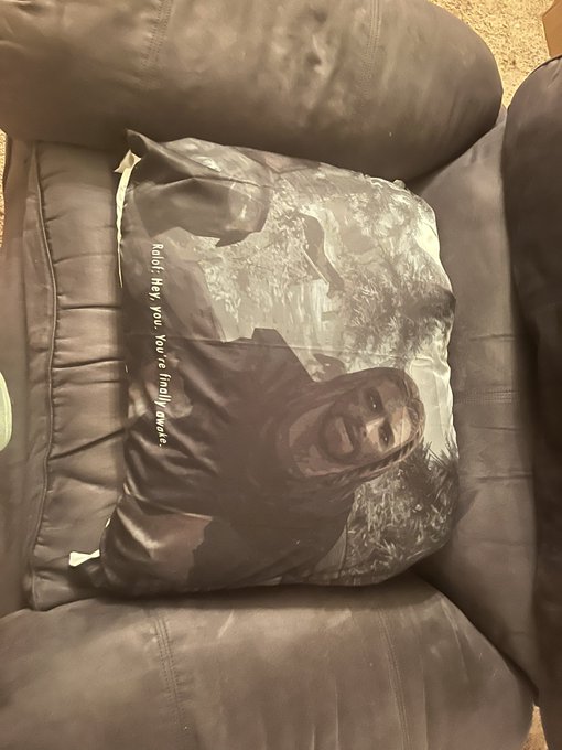 It arrived #Vtuber https://t.co/q0slRNGguz<a href="/tag/vtuber"class="tags">#Vtuber</a>