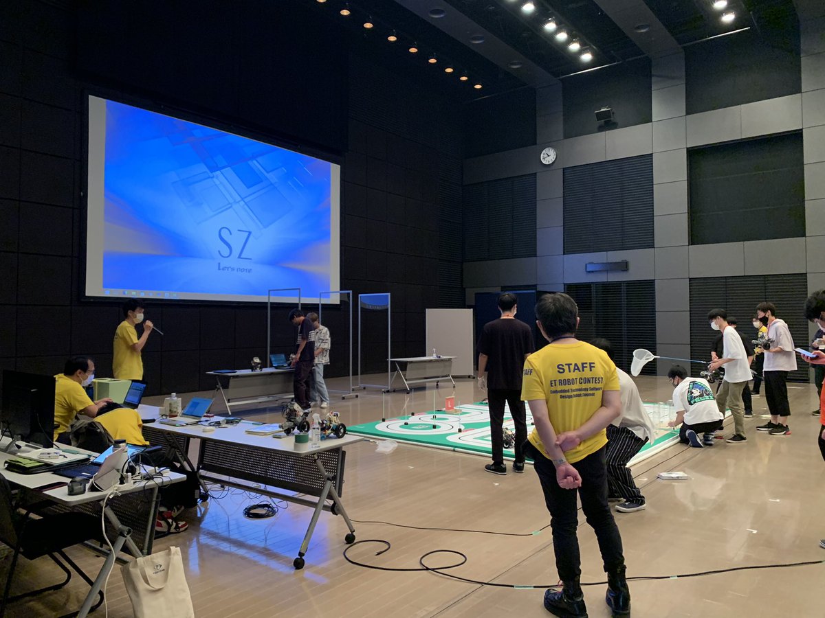 EizoukenNit's tweet photo. 本日は #ETロボコン東北地区大会 の撮影に来ております。
#一関高専 https://t.co/Tvba2P79td