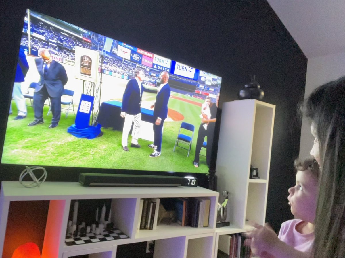 LisaMarieFalbo's tweet photo. Liana got a lesson tonight on Mommy’s @Yankees. 💙⚾️💙 #DerekJeterNight https://t.co/WOZMTEoty5