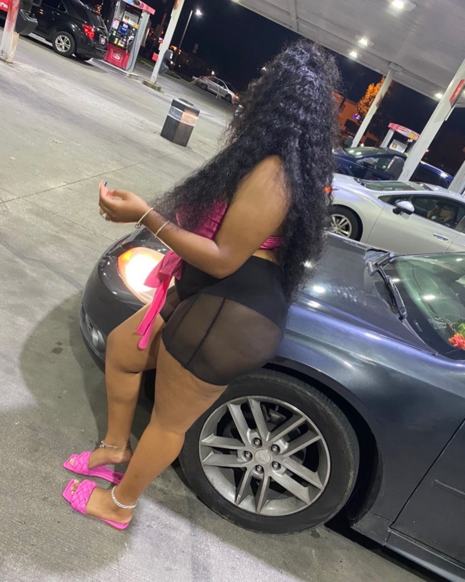 NalaRosee_'s tweet image. 8:13 flicks from my GDay #TheBiggestLeo #PinkAffair 😘💕🥳