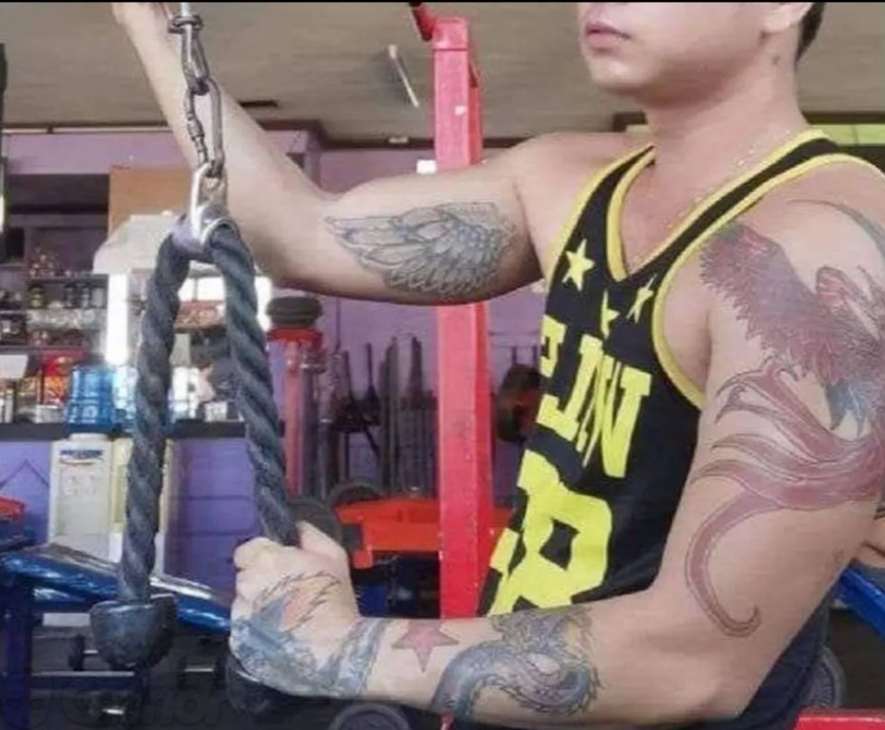 RizalRealtor's tweet photo. Yung masahistang sumusubo 😉 maaga nanaman tayong nachupa 😉 #altermanila #alterqc #alterph #alterpinoy #jakol #chupa #kantot https://t.co/61AG56NBLM