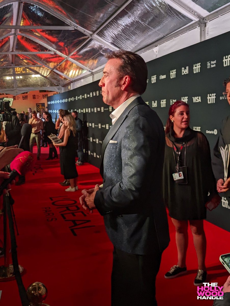 ricardoTHH's tweet photo. Exclusive images of king Nicolas Cage at #TIFF22 for the world premiere of ‘BUTCHER’S CROSSING’. https://t.co/n4xuFaHF4A