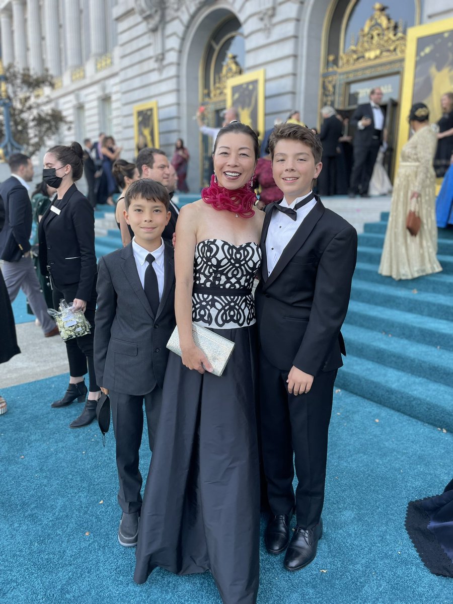 Fumiko Hoeft MD PhD tweet media