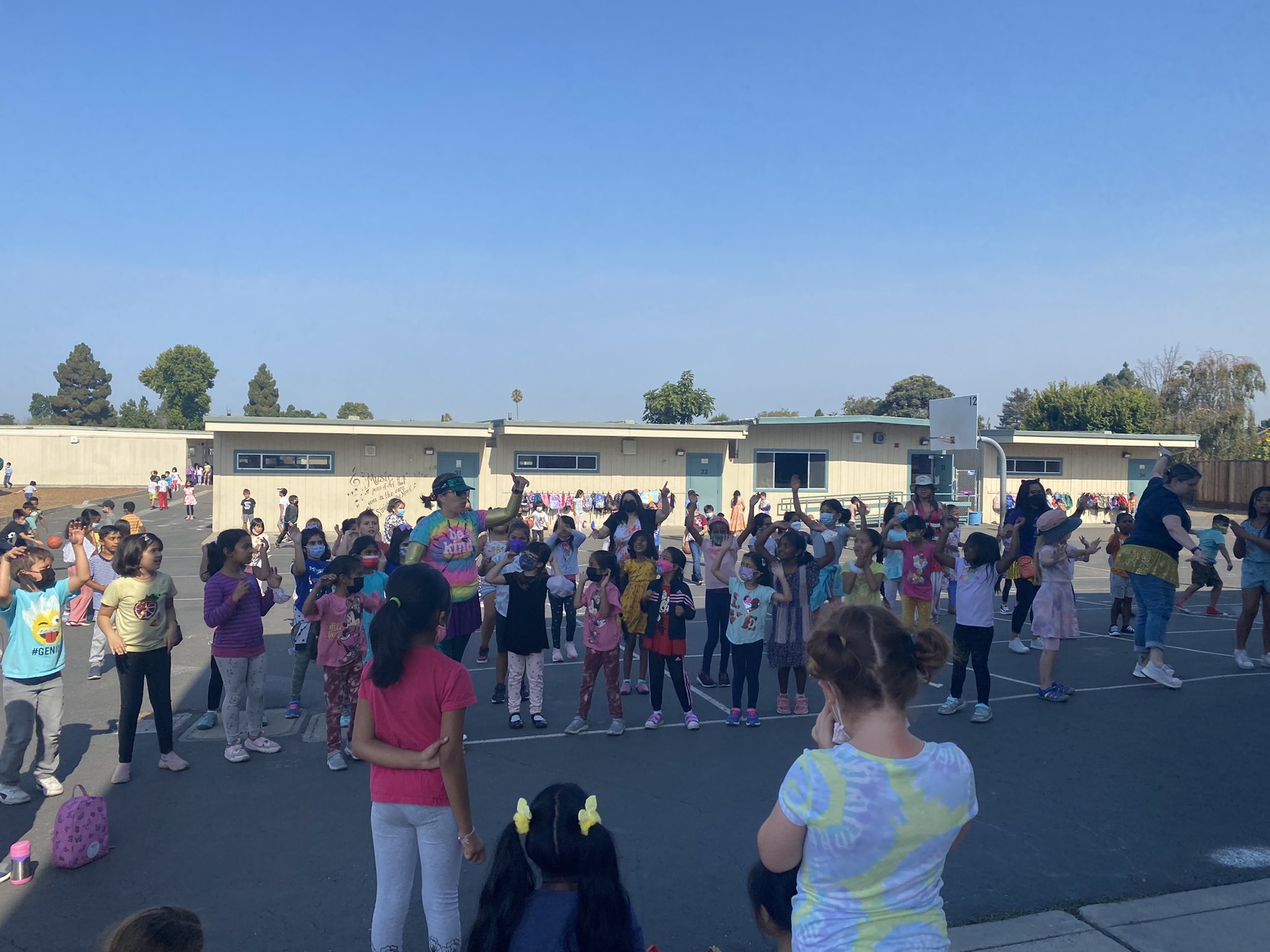 Warwick Elementary School on Twitter "Sparkle Fridays https//t.co