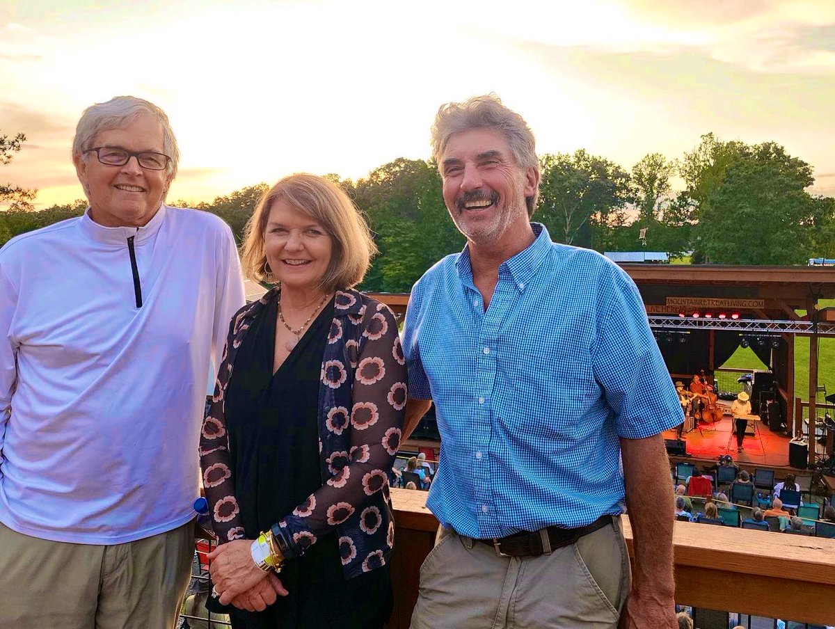 SMLGoodN's tweet image. Asleep at the Wheel 🎶🌅
Thanks to @CovesSML, crew, musicians, staff, vendors, volunteers &amp;amp; supporters. 
LAST SHOW OF THE SEASON ⚡️
#CharlesEsten 9/10/22
Tickets 🎫 
seetickets.us/profile/the-co…
Proceeds benefit @5pointsmusic_ #SMLGN
#smithmountainlake #franklincountyva #roanokeva