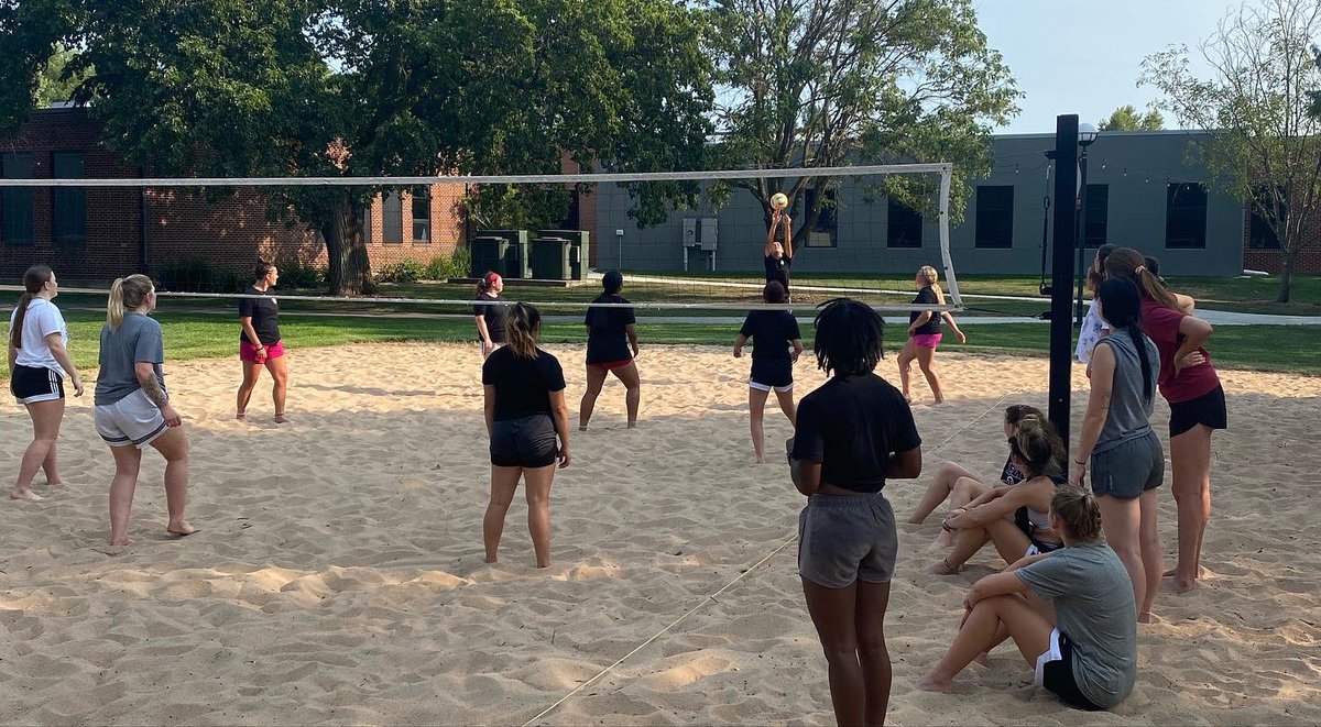 Hesston College Women's Basketball tweet media