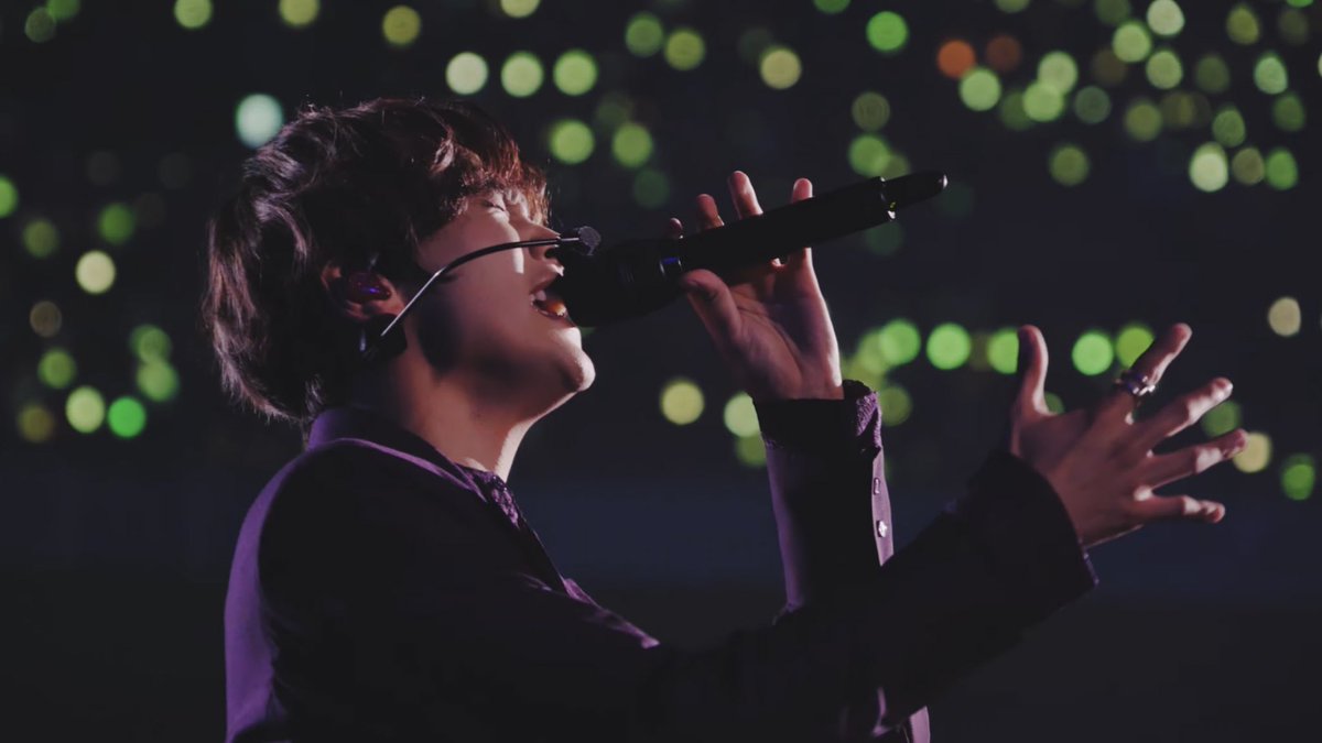 haecful's tweet photo. the stage is yours, haechan💚 https://t.co/FBc3WymlgQ