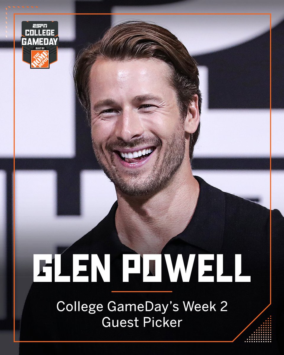 CollegeGameDay's tweet photo. Call sign “Hangman” is flying into GameDay ✈️ @glenpowell https://t.co/oLb53kcC7O