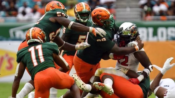 #AGTG I am extremely blessed to receive my first offer from The Florida Agricultural and Mechanical University!! #gorattlers🐍 <a href="/LeonLionsFB/">Leon Lions Football</a> <a href="/mcgriff_tyrone/">Tyrone McGriff</a> <a href="/RaySwan65715329/">Ray Swanson</a> <a href="/Coach2Bless/">Devin Rispress</a> <a href="/HCWillieSimmons/">Coach Willie Simmons</a>