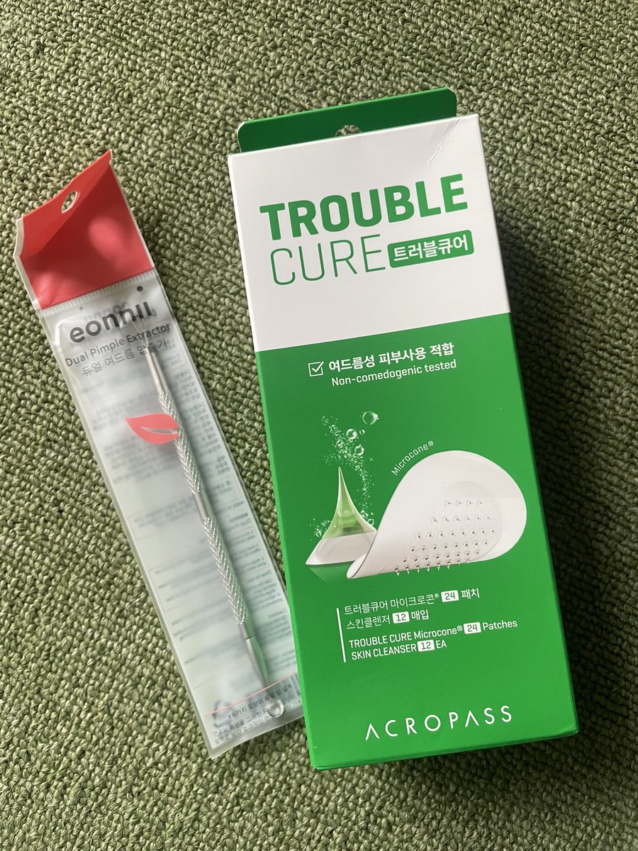 anmi_klj's tweet photo. #Qoo10  メガ割りで購入した物が続々と到着😊今回は美顔器にも手を出してしまった😜
#medicube #メディキューブ #LABOH #BAHA #ACROPASS https://t.co/GgPXnZTzLE