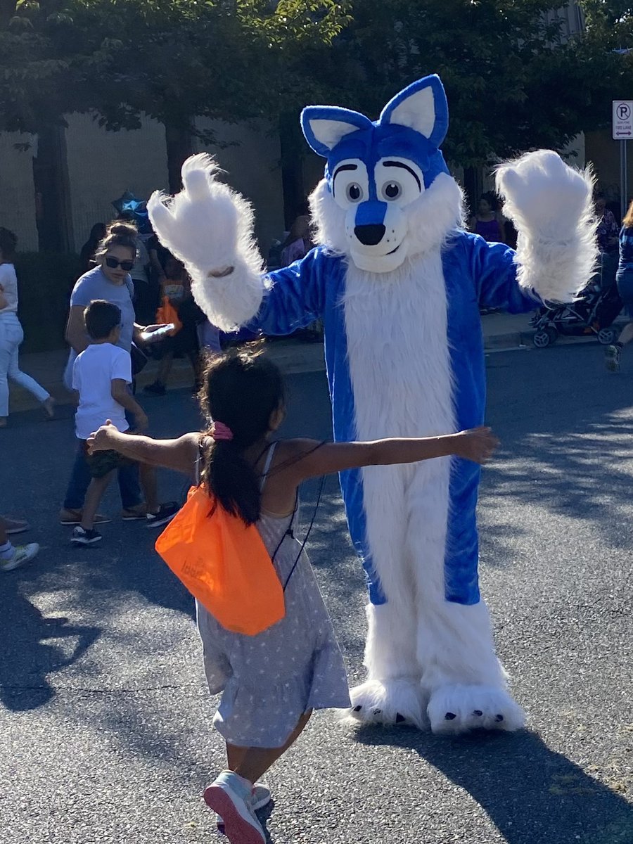 WMESCommunity's tweet photo. What an amazing night for the Watkins Mill Elementary School Community! Thank you to all of our students, families, community partners, and staff for coming together once again!#WMESBetterTogether @WatkinsMillES @MCPSCommunitySc @MCPS @CommSchools https://t.co/yKJgdSx8Vw