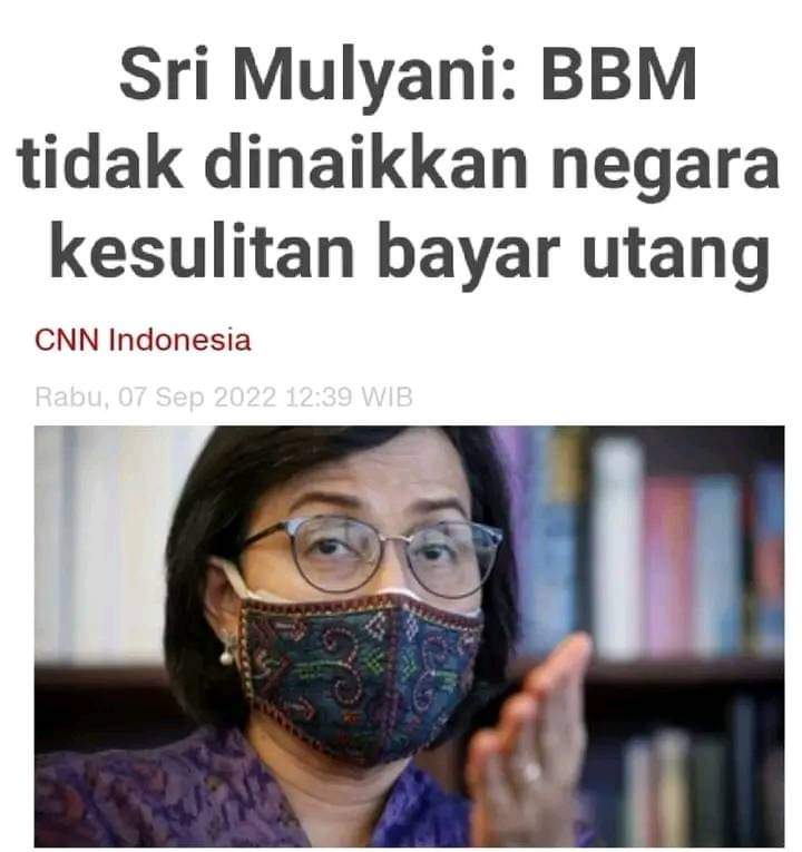 Judul aslinya ini. Ee di edit...katanya bbm naek buat bayar utang, dan mereka percaya...tgl dan jam sama...