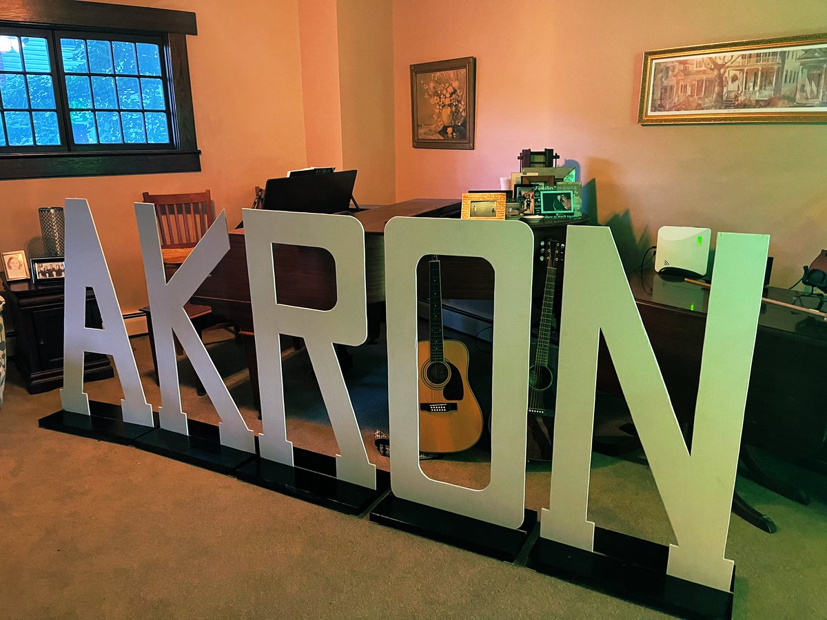 TildenGeiger's tweet photo. Behind the scenes and a sneak peak of the Akron Summer’s End final planning. Such fun for a beautiful Saturday evening in downtown Akron. Bring your lawn chair and join us!! #smalltownmagic https://t.co/yWL6aDM3FY