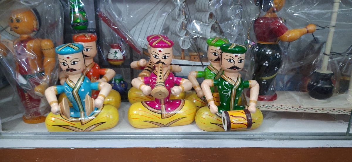 aneeshasareen's tweet photo. Where Make in India is a success story. Fascinating wooden crafted toys made for the last 400 years with financial support from government in Kondapalli grab eyeballs.  https://t.co/cB90qs3D7A @PIB_Jalandhar @CBC_Chandigarh @LajwantiNaidu @APTDCofficial https://t.co/0XGBCPq8YO