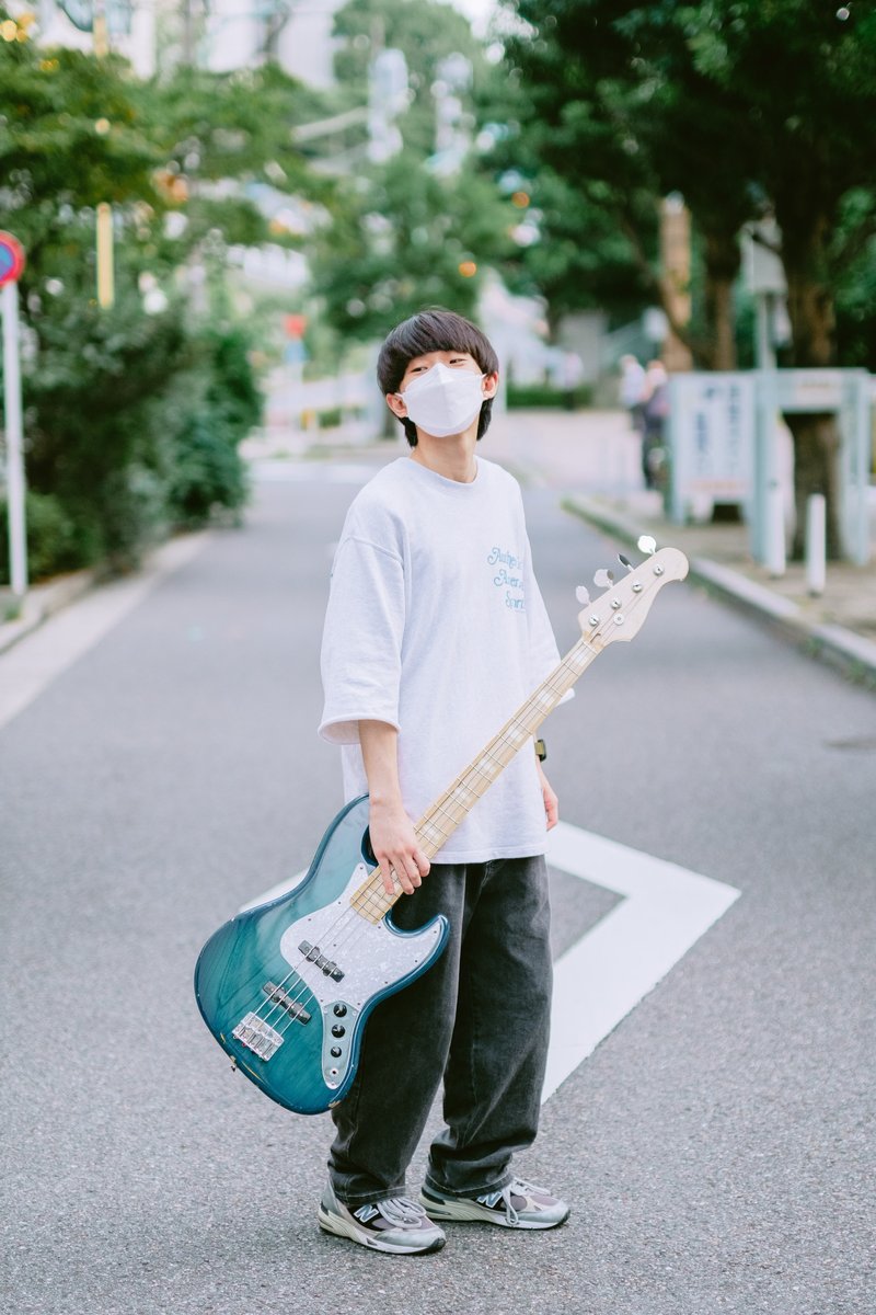 NOAHEBISU's tweet photo. JazzBass Fujigen 青
¥220-/h

木目の見える青いボディにメイプル指板
他にも多数のベースレンタルを取り揃えております！
ご予約お待ちしております。

#弾いてみた #演奏してみた #音楽好きな人と繋がりたい #ベース男子 #bassboy #ベース女子 #jazzbass #ベーシスト #ベース #fujigen https://t.co/1QSKmp6lix