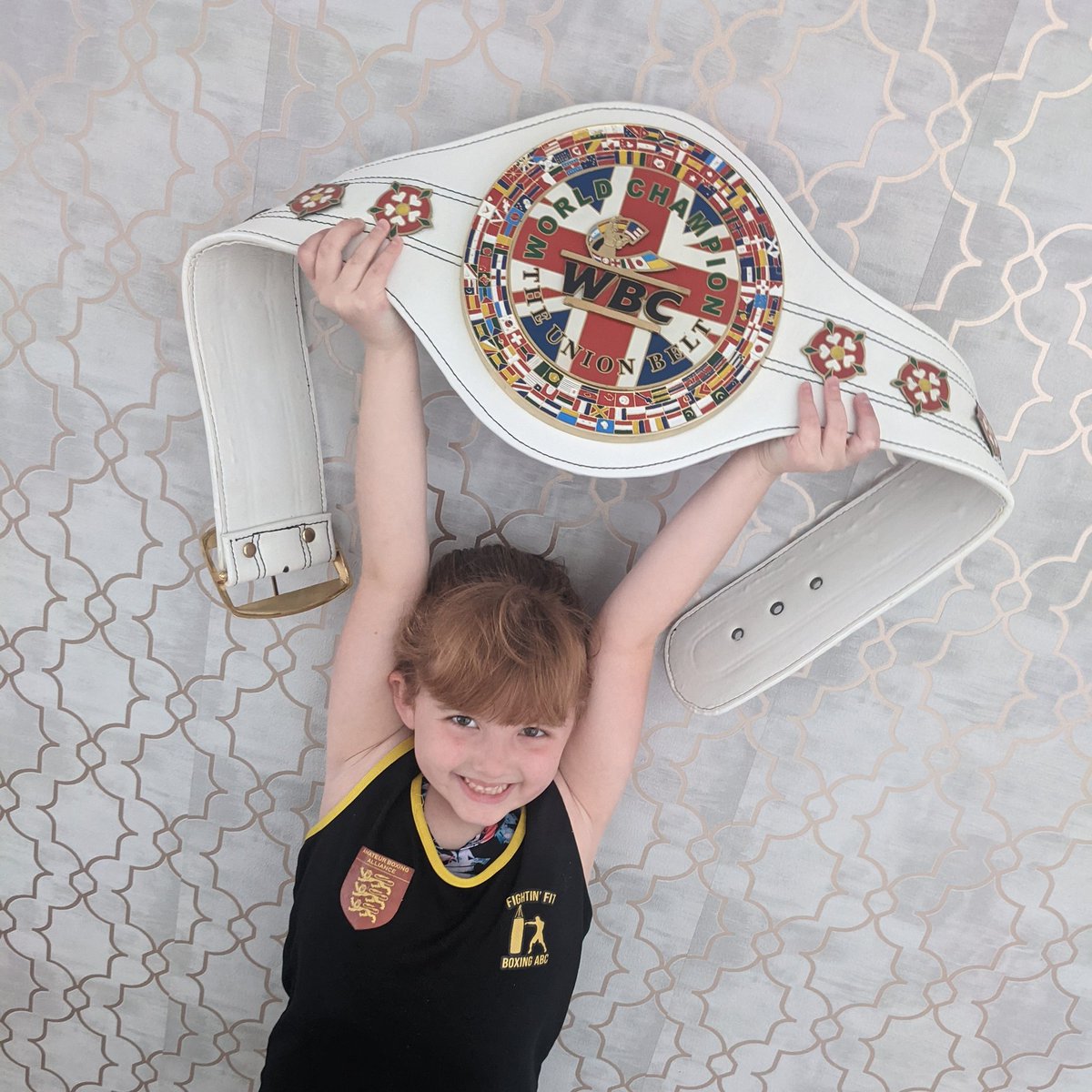Harper_TCA's tweet photo. #NewProfilePic #futurechamp #boxing #womenboxer #kidboxing https://t.co/3HuBynJirS