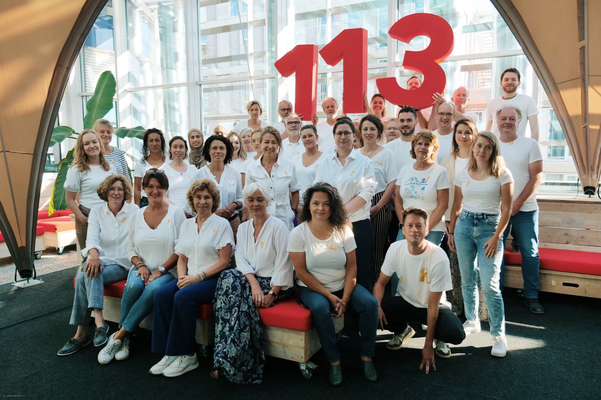 Vandaag is het World Suicide Prevention Day #wspd2022. Een dag om met elkaar stil te staan bij iedereen die te maken heeft (gehad) met zelfdoding. Een dag  om met elkaar het gesprek aan te gaan. Een dag om elkaar écht te zien #1KZ1EJ3