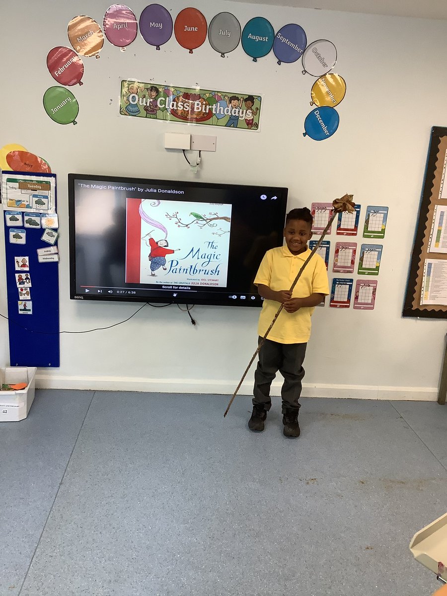 DelamereSchool's tweet photo. They also enjoyed using the paintbrush to draw imaginary pictures...and some of them came alive including Nimrah's unicorn and Courtney's Lion! 

#creativity #art #magicpaintbrush https://t.co/HpS3OkfMRV
