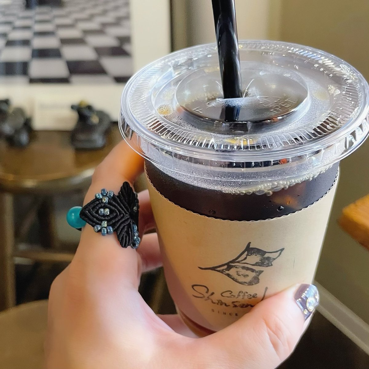 candy_macrame's tweet photo. コーヒーとマクラメ作品。
こちらは非売品ですが、同じデザイン(ブラッドストーン使用)で¥1650(税込)でご提供しております☆
#macrame #macramering #マクラメ #マクラメリング #マクラメアクセサリー #beads #天然石 #マクラメジュエリー
#macramejewelry #ビーズアクセサリー #candymacrame https://t.co/wvCOusyVXw