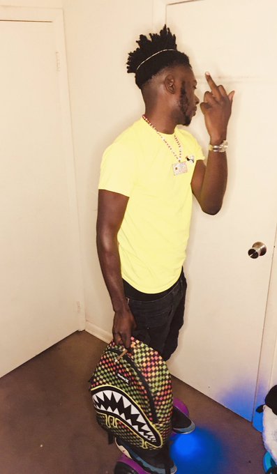 I make her ass twerk just from throwing them 🅱️ills💵 Still that same nigga right nie posted on the hill🐍🔥 #global<a href="/tag/riseandgrind"class="tags"><span>#riseandgrind</span></a><a href="/tag/global"class="tags"><span>#global</span></a><a href="/tag/blackman"class="tags"><span>#blackman</span></a><a href="/tag/malemodel"class="tags"><span>#malemodel</span></a><a href="/tag/toxic"class="tags"><span>#toxic</span></a>