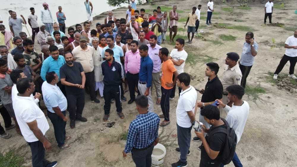 BipardP's tweet photo. Plantation activities at Goraur (Rajgir) Panchayat by trainee Panchayat Sachiv ... #BIPARD @crpf_rtc5 #rajgir  
#Patna #BiharNews #bihar #bihartourism #plantatree #gaya #Training https://t.co/xZo5811hOJ