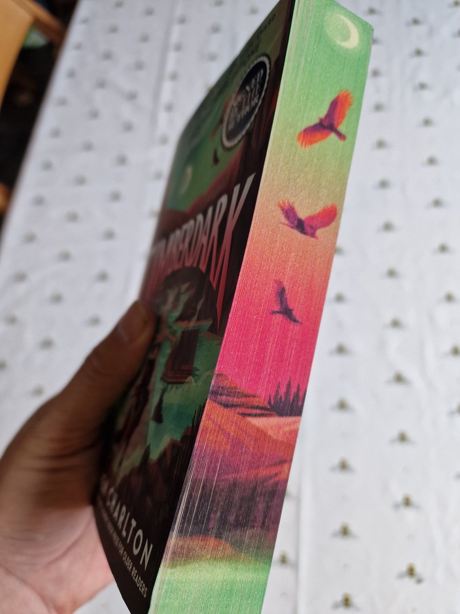 McInnesBruce's tweet photo. Over the moon to finally get my hands on a signed copy of #Timberdark by the brilliant @DarrenRCharlton with gorgeous sprayed edges 😍 So excited to start reading 💜 https://t.co/MUsVGktYy6